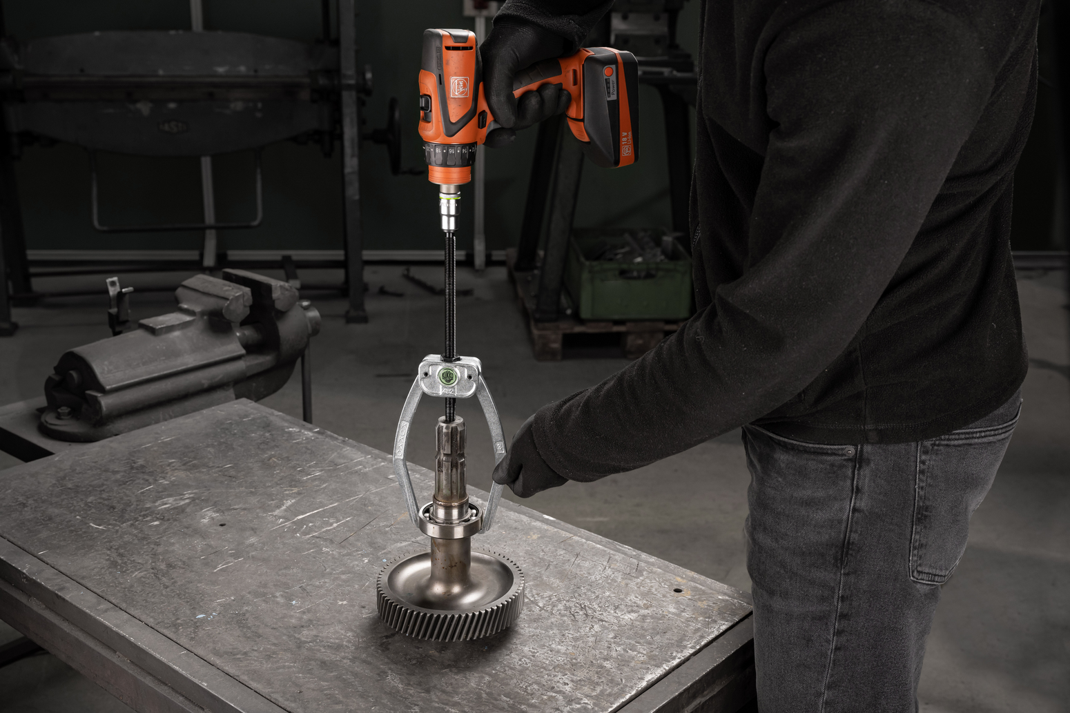 Kukko Handy 2-Arm Puller with Power-Transmitting Self-Centring and Clamping Puller Legs